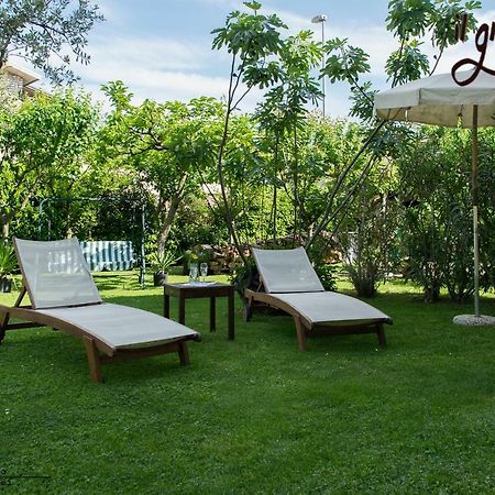 B&B Il Grappolo Foresteria Lombarda Sirmione Exterior foto