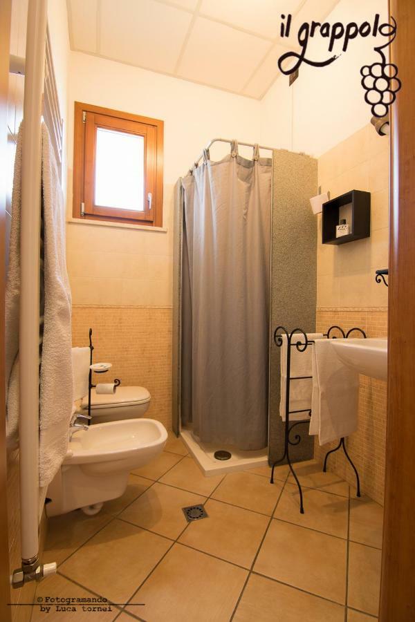 B&B Il Grappolo Foresteria Lombarda Sirmione Exterior foto