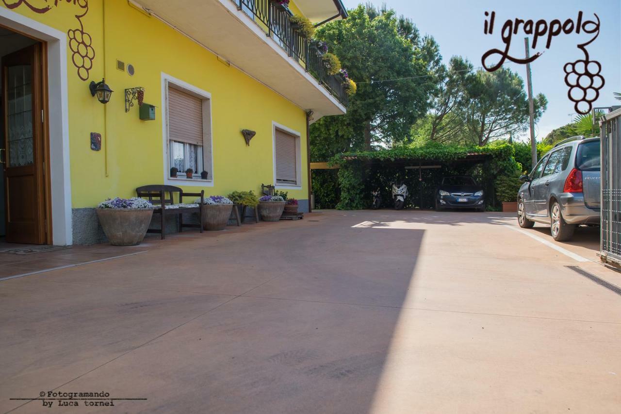B&B Il Grappolo Foresteria Lombarda Sirmione Exterior foto